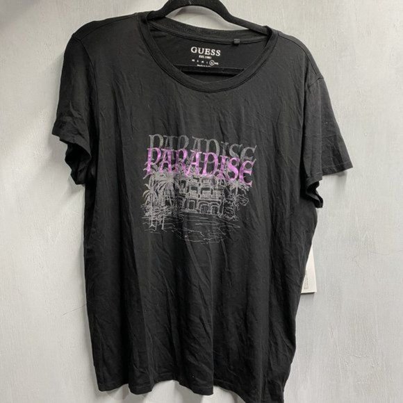 GUESS SHORT SLEEVE PARADISE EASY TEE IN BLACK - Picture 2 of 5